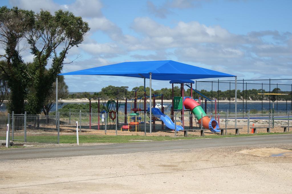 Kangaroo Island Coastal Villas American River Екстер'єр фото
